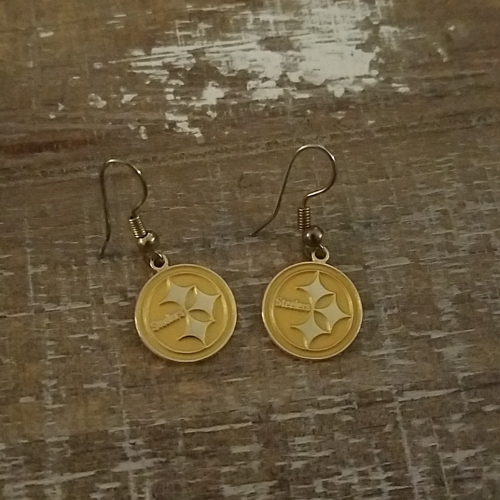 Steeler dangle earrings.